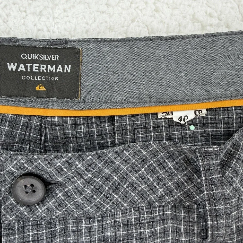 Quiksilver Waterman Shorts‎ Mens 40 Gray Plaid Performance Golf Hybrid Casual